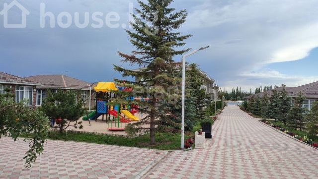 Дом, 4-комн., 77 м2, Иссык-Кульская область, Чок-Тал, Эрденеева  - изображение 1