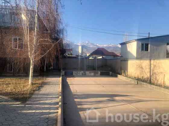 Дом, 6 и более комнат, 240 м2, Иссык-Кульская область, Чолпон-Ата Чолпон-Ата
