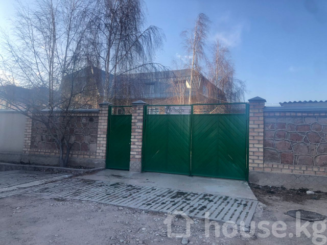 Дом, 6 и более комнат, 240 м2, Иссык-Кульская область, Чолпон-Ата Чолпон-Ата - изображение 3