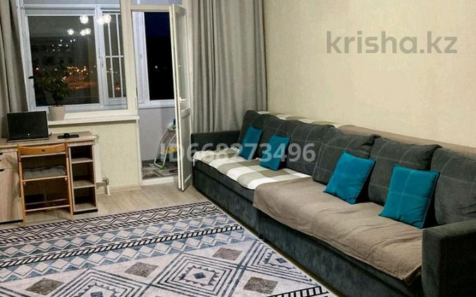 3-комнатная квартира, 79.2 м², 3/10 этаж помесячно, проспект Ильяса Есенберлина 13/4 Усть-Каменогорск - изображение 6