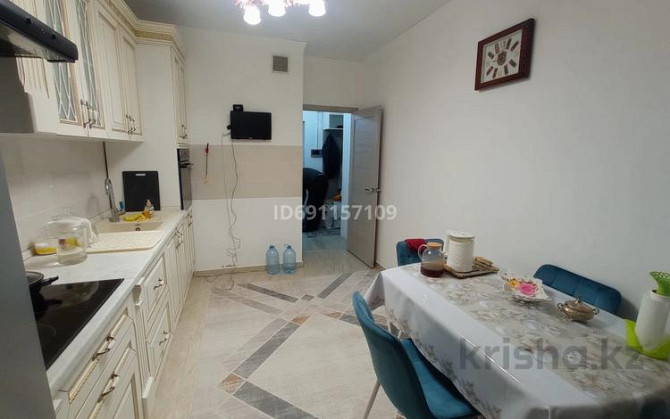 2-комнатная квартира, 60 м², 8/12 этаж помесячно, Кошкарбаева 1140 Бесагаш - изображение 2