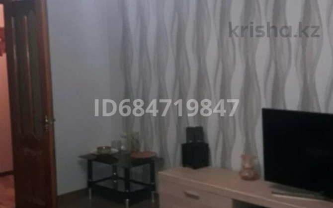 3-комнатная квартира, 67 м², 3/9 этаж помесячно, Казахстан 64 - Адк Усть-Каменогорск - изображение 1