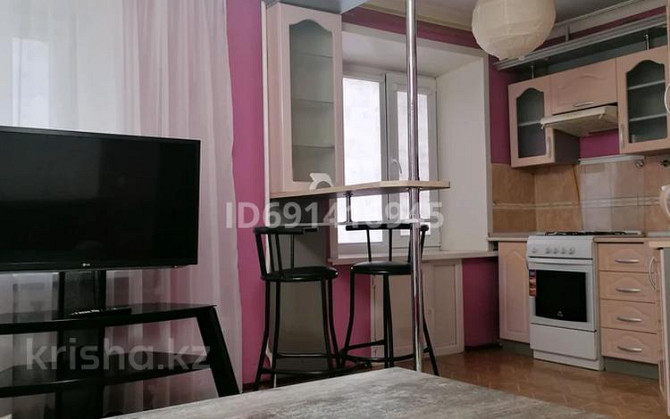 3-комнатная квартира, 59 м², 1/5 этаж помесячно, Сандригайло - 50 лет Октября Rudnyy - photo 8