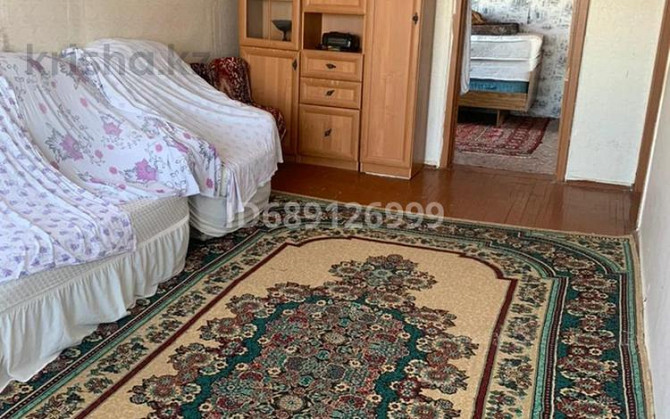 3-комнатная квартира, 53 м², 5/5 этаж помесячно, 4 микрорайон - Кафе “Домино”, “Поликлиника 2» Темиртау - изображение 3