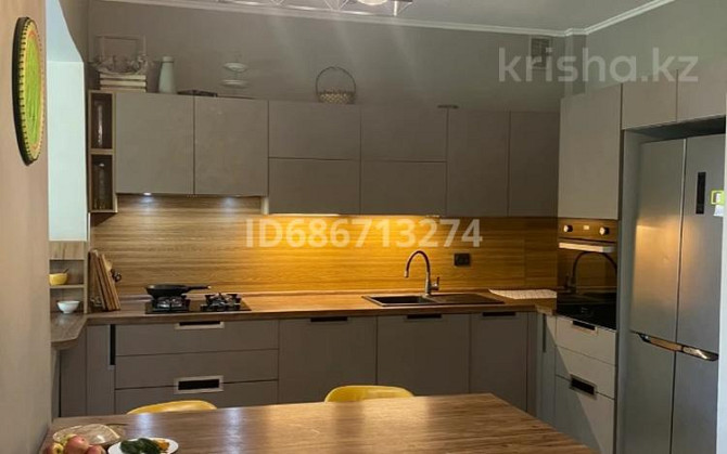 4-комнатная квартира, 125 м², 1/2 этаж помесячно, Район парка Кирова - 8 марта Oral - photo 1