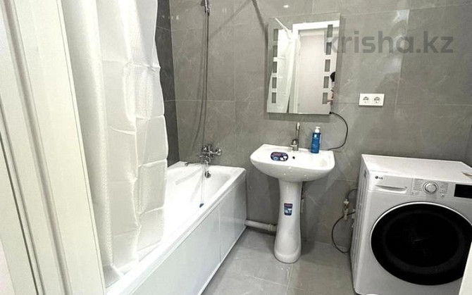 1-комнатная квартира, 40 м², 3/7 этаж помесячно, Аманжол Бөлекпаев 10 Астана - изображение 2