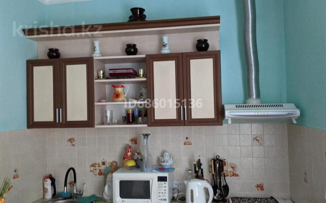 3-комнатная квартира, 64 м², 2/5 этаж помесячно, Байсеитова 12 Balqash - photo 1