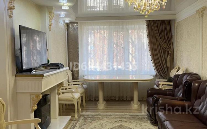 5-комнатная квартира, 120 м², 1/10 этаж помесячно, Ломова 177/1 - Р-н диспетчерская Павлодар - изображение 1