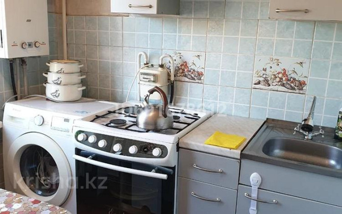 2-комнатная квартира, 42.5 м², 3/5 этаж помесячно, Айтеке би 31 - Рядом даулет центр  - photo 2