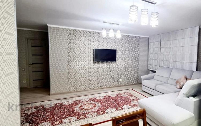 3-комнатная квартира, 68 м², 4/9 этаж помесячно, Славского 18 Усть-Каменогорск - изображение 3