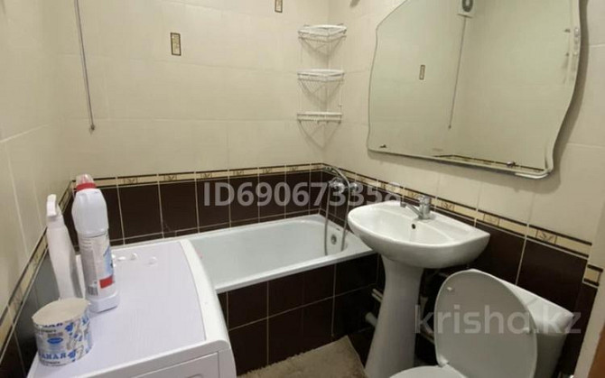 2-комнатная квартира, 44 м², 2/5 этаж помесячно, Алашахана 5 Zhezqazghan - photo 6
