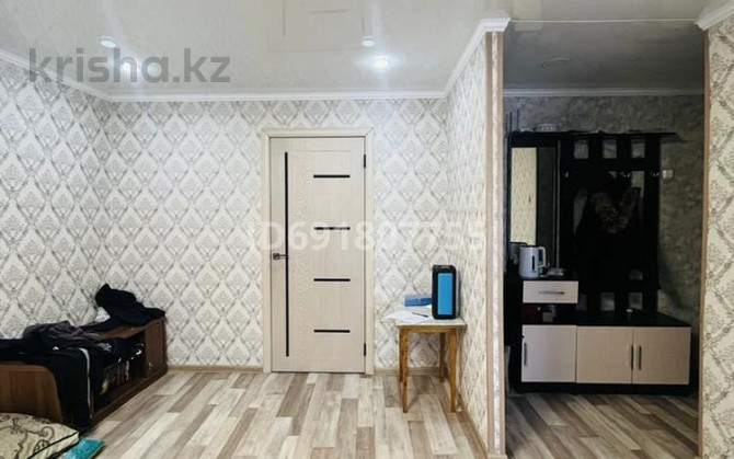 2-комнатная квартира, 45 м², 3/5 этаж помесячно, Республика 27 Temirtau - photo 1