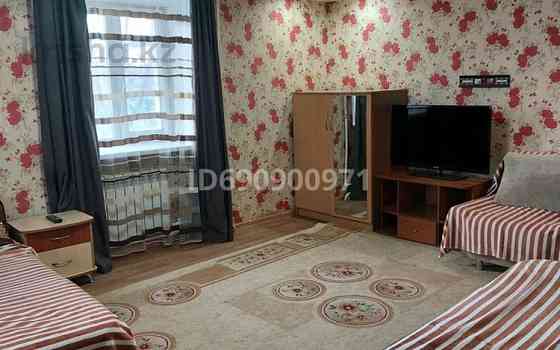 1-комнатная квартира, 40 м², 1/4 этаж помесячно, Ауезова 282 - Пушкина угол Кокшетау