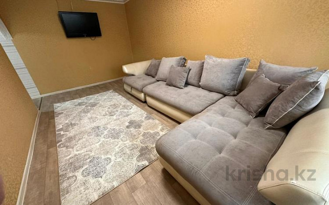 4-комнатная квартира, 72 м², 2/5 этаж помесячно, 7мкр 14 Тараз - изображение 2