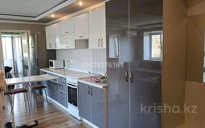 4-комнатная квартира, 66 м², 4/5 этаж помесячно, Наб.им Славского 28/Б Усть-Каменогорск - изображение 3