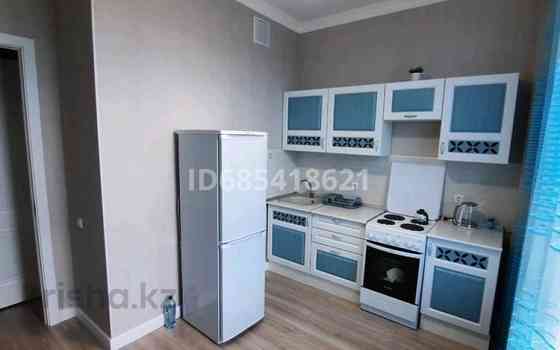 1-комнатная квартира, 40 м², 5/9 этаж помесячно, Бектурова 19 - Розы Баглановой Астана