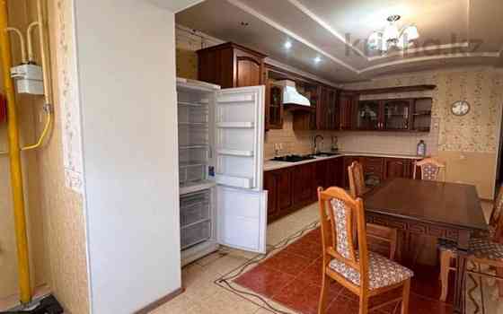 3-комнатная квартира, 176 м², 4/5 этаж помесячно, Марата Оспанова Актобе