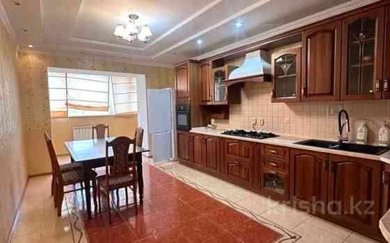 3-комнатная квартира, 176 м², 4/5 этаж помесячно, Марата Оспанова Актобе