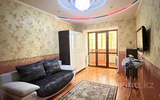 3-комнатная квартира, 176 м², 4/5 этаж помесячно, Марата Оспанова Актобе