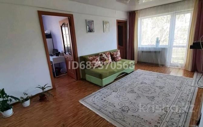 3-комнатная квартира, 50 м², 5/5 этаж помесячно, Потанина 33 - Район Студгородок Усть-Каменогорск - изображение 2