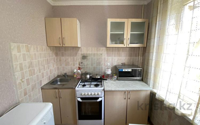 1-комнатная квартира, 33 м², 3/5 этаж помесячно, Желтоксан Almaty - photo 4