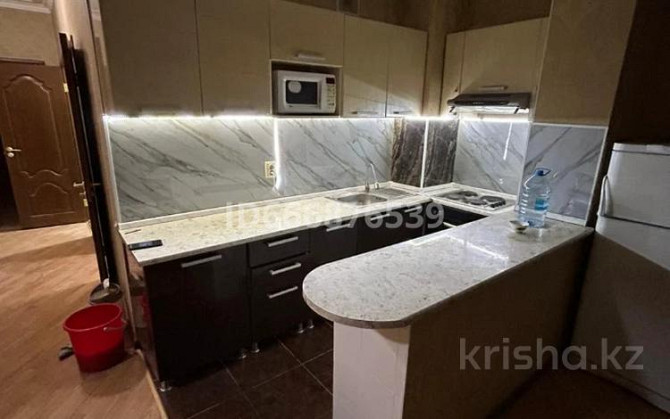 3-комнатная квартира, 88.2 м², 12/12 этаж помесячно, Кошкарбаева 46/1 Астана - изображение 1