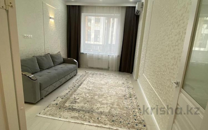 1-комнатная квартира, 40 м², 4/9 этаж помесячно, Кайым Мухамедханова 6 Астана - изображение 4