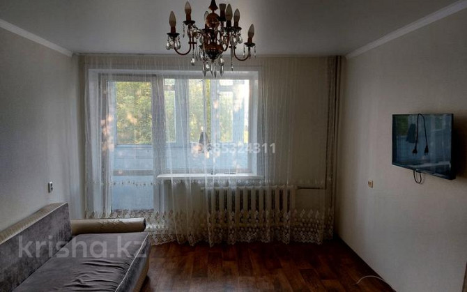 2-комнатная квартира, 50 м², 2/9 этаж помесячно, Майкудук, Мкр Мамыраева 41 Караганда - изображение 1