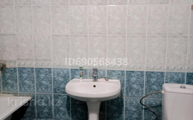1-комнатная квартира, 45 м², 9/13 этаж помесячно, Жубанова 10 Астана - изображение 3