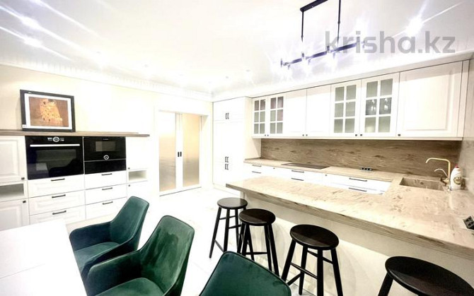 4-комнатная квартира, 180 м², 9/9 этаж помесячно, Зенкова 36 - Богенбай батыра Алматы - изображение 3