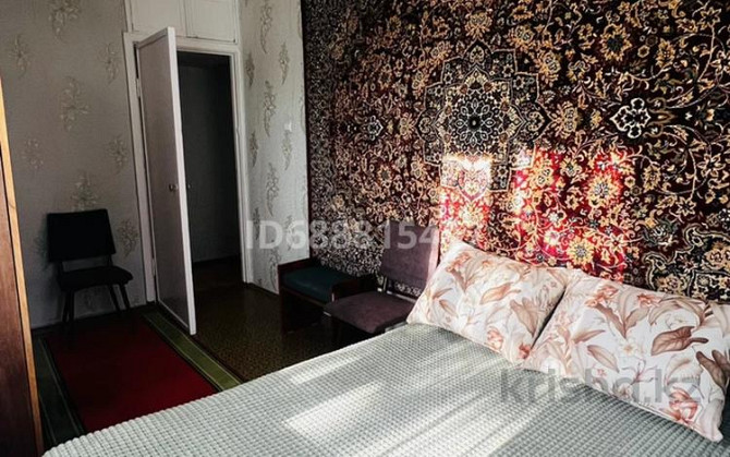 2-комнатная квартира, 45 м², 2/4 этаж помесячно, мкр №3 21 - Саина-Абая Алматы - изображение 2