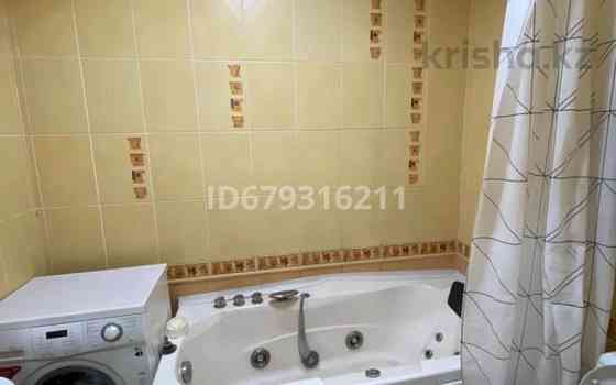 2-комнатная квартира, 60 м², 1/5 этаж помесячно, 11-й мкр 13 Aqtau