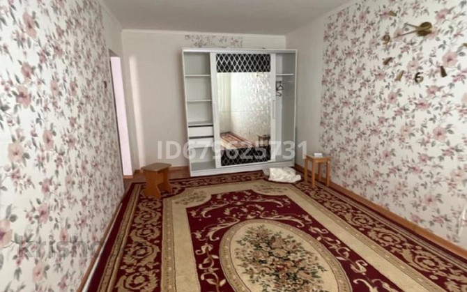 1-комнатная квартира, 30 м², 4/5 этаж помесячно, мкр 5, Есет батыр Актобе - изображение 2