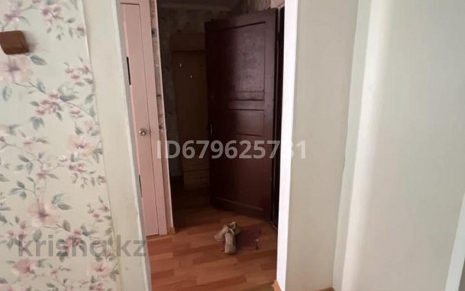 1-комнатная квартира, 30 м², 4/5 этаж помесячно, мкр 5, Есет батыр Актобе - изображение 3