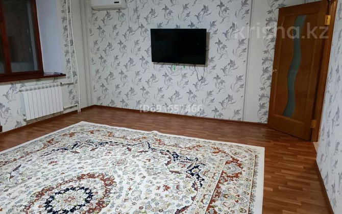4-комнатная квартира, 107 м², 5/9 этаж помесячно, мкр 11 13 - улица Шайкенова М. Маметовой Актобе - изображение 1