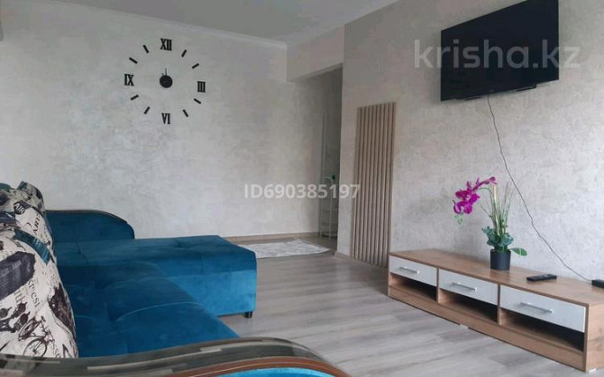 3-комнатная квартира, 65.6 м², 4/5 этаж помесячно, Ул.Жарокова - Карасай батыра Алматы - изображение 1