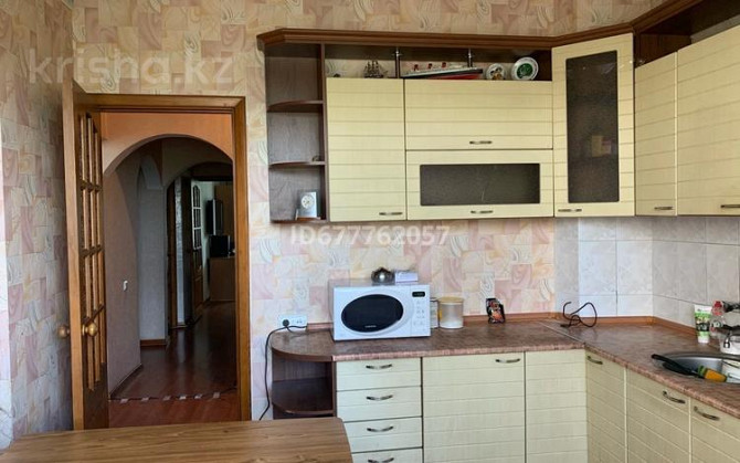 3-комнатная квартира, 65 м², 5/9 этаж помесячно, мкр Таугуль, Рыскулбекова 35 - Мустафина Алматы - изображение 3