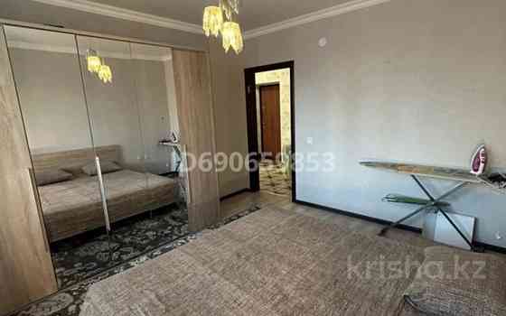 2-комнатная квартира, 78 м², 2/5 этаж помесячно, мкр. Алтын орда, Баишева 7/1 Aqtobe
