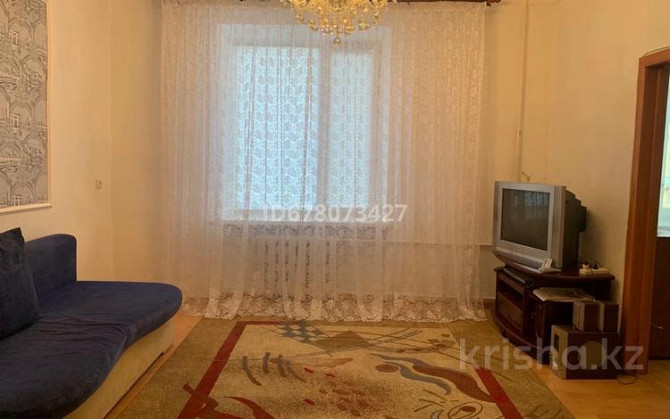 3-комнатная квартира, 65 м², 3/5 этаж помесячно, Ленина 43-63 Balqash - photo 1