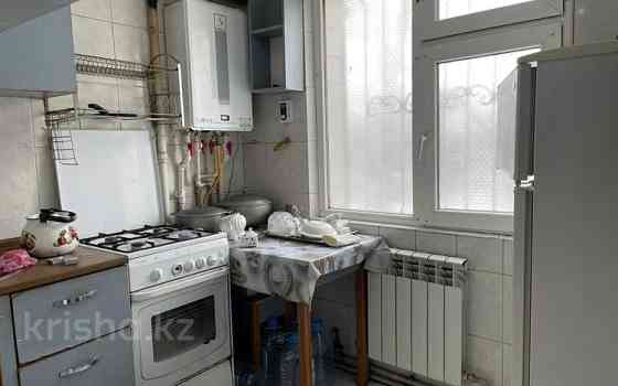 3-комнатная квартира, 60 м², 2/5 этаж помесячно, Туркестанская 2/6 Shymkent