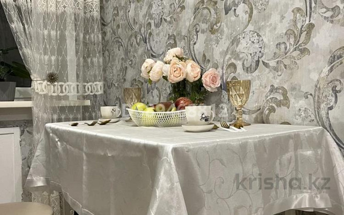 2-комнатная квартира, 55 м², 6/10 этаж помесячно, Павлова 24 - Камзина -дерибаса Павлодар - изображение 4