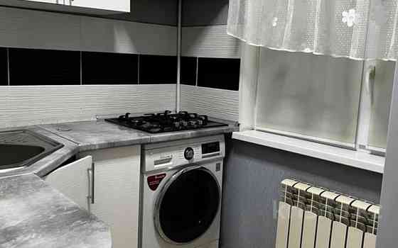 2-комнатная квартира, 54 м², 1/5 этаж помесячно, Республика 19а Шымкент