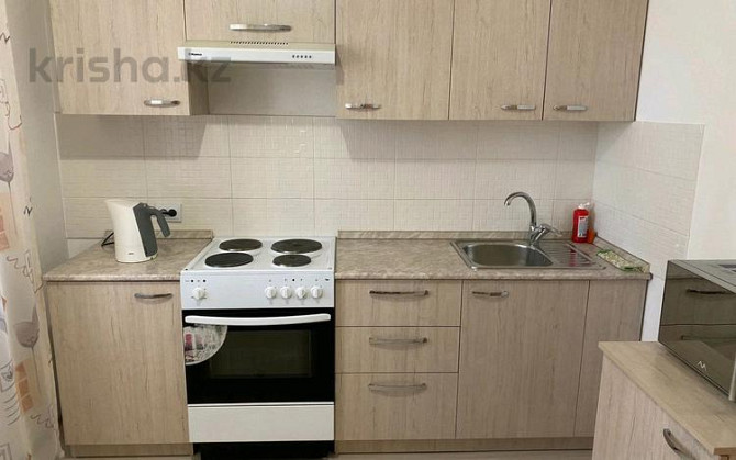 1-комнатная квартира, 40 м², 10/24 этаж помесячно, Абикен Бектурова 4.В Астана - изображение 1