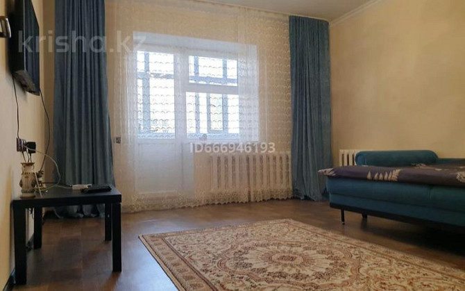 1-комнатная квартира, 43 м², 2/7 этаж помесячно, Туркестан 30 - Бухар жырау Астана - изображение 1