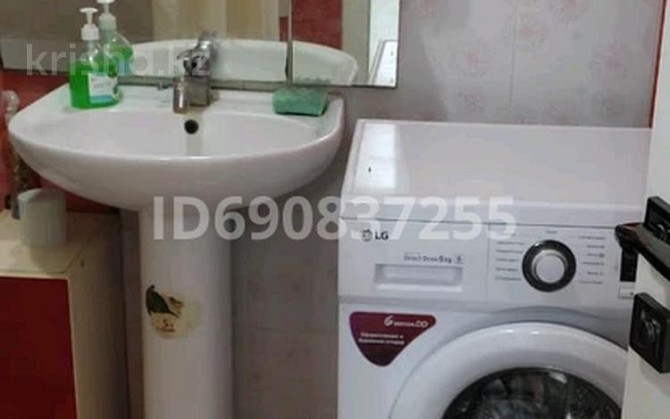 2-комнатная квартира, 47 м², 10/12 этаж помесячно, Валиханова 1 - Иманова Астана - изображение 5