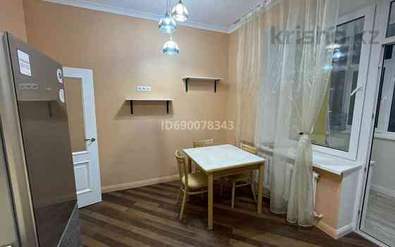 3-комнатная квартира, 110 м², 12/13 этаж помесячно, Мамбетова 4 - Памятник Кенесары на Набережной Астана