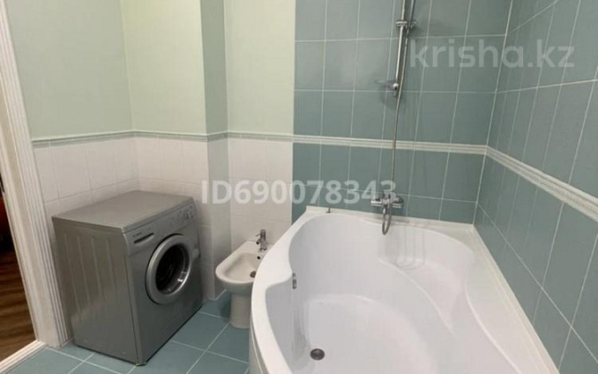 3-комнатная квартира, 110 м², 12/13 этаж помесячно, Мамбетова 4 - Памятник Кенесары на Набережной Астана - изображение 4