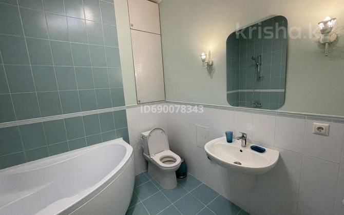 3-комнатная квартира, 110 м², 12/13 этаж помесячно, Мамбетова 4 - Памятник Кенесары на Набережной Астана - изображение 2