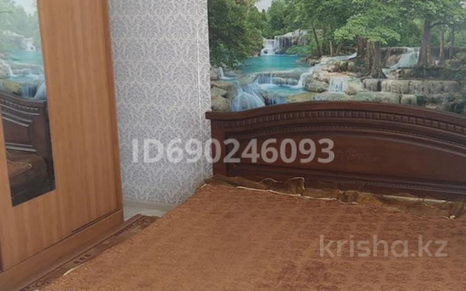 4-комнатная квартира, 60 м², 4/5 этаж помесячно, мкр Центральный, Махамбет Утемисов 118 в Атырау - изображение 3