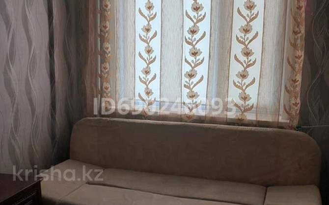 4-комнатная квартира, 60 м², 4/5 этаж помесячно, мкр Центральный, Махамбет Утемисов 118 в Атырау - изображение 4